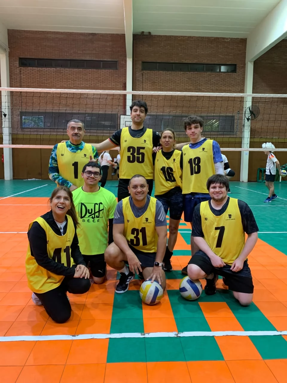 Voley - Equipo Amarillo