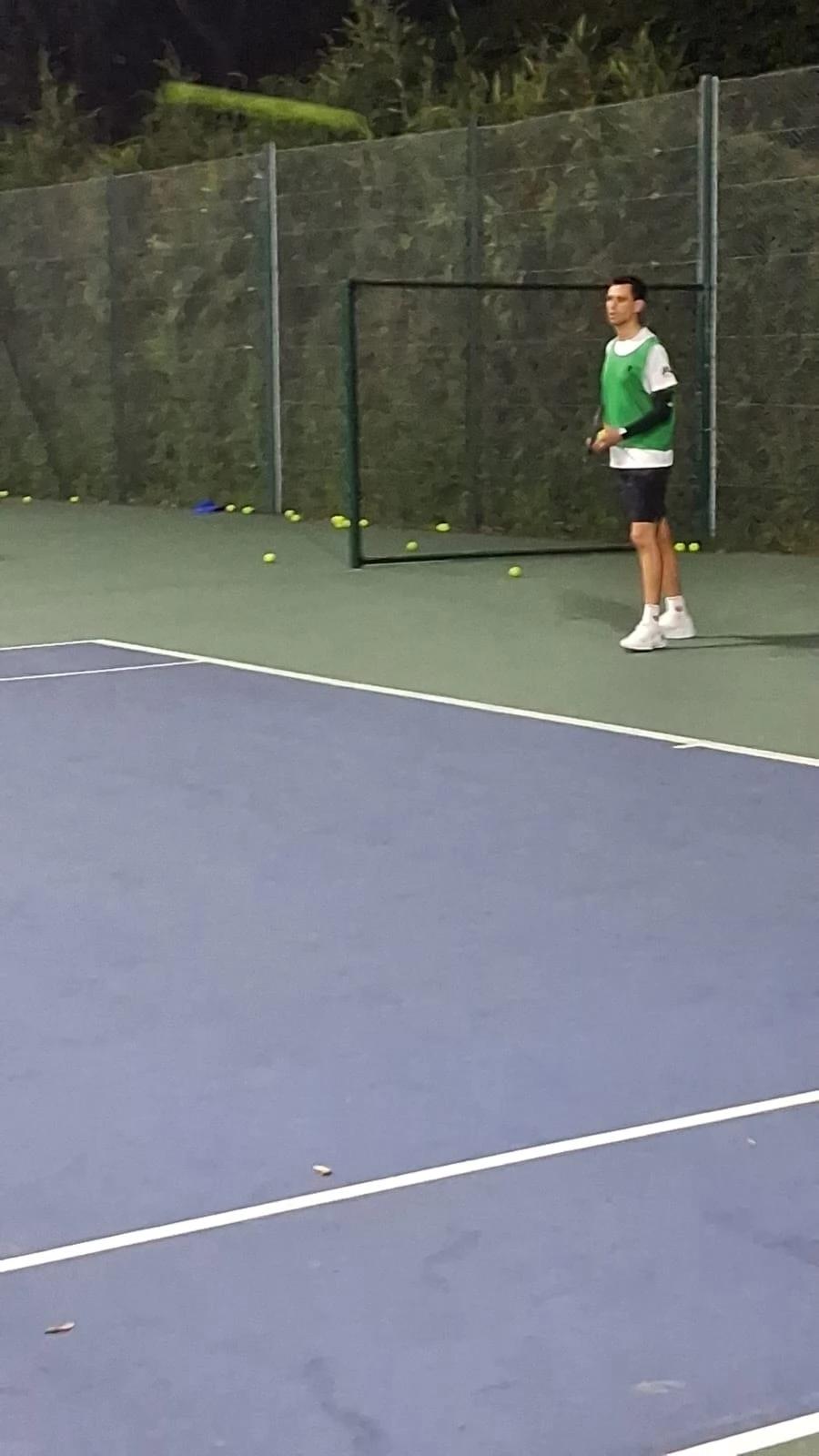 Tenis