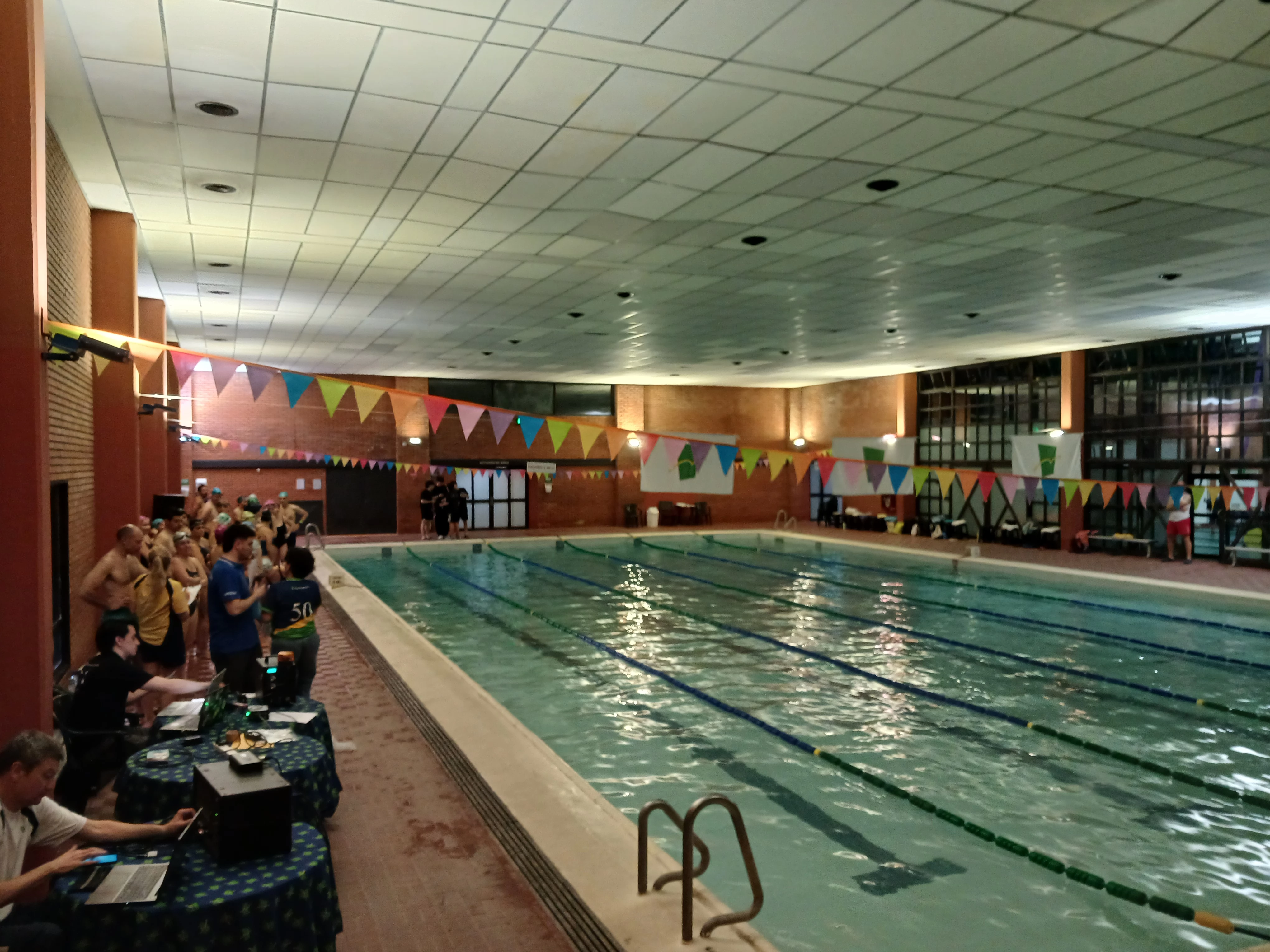 Natación