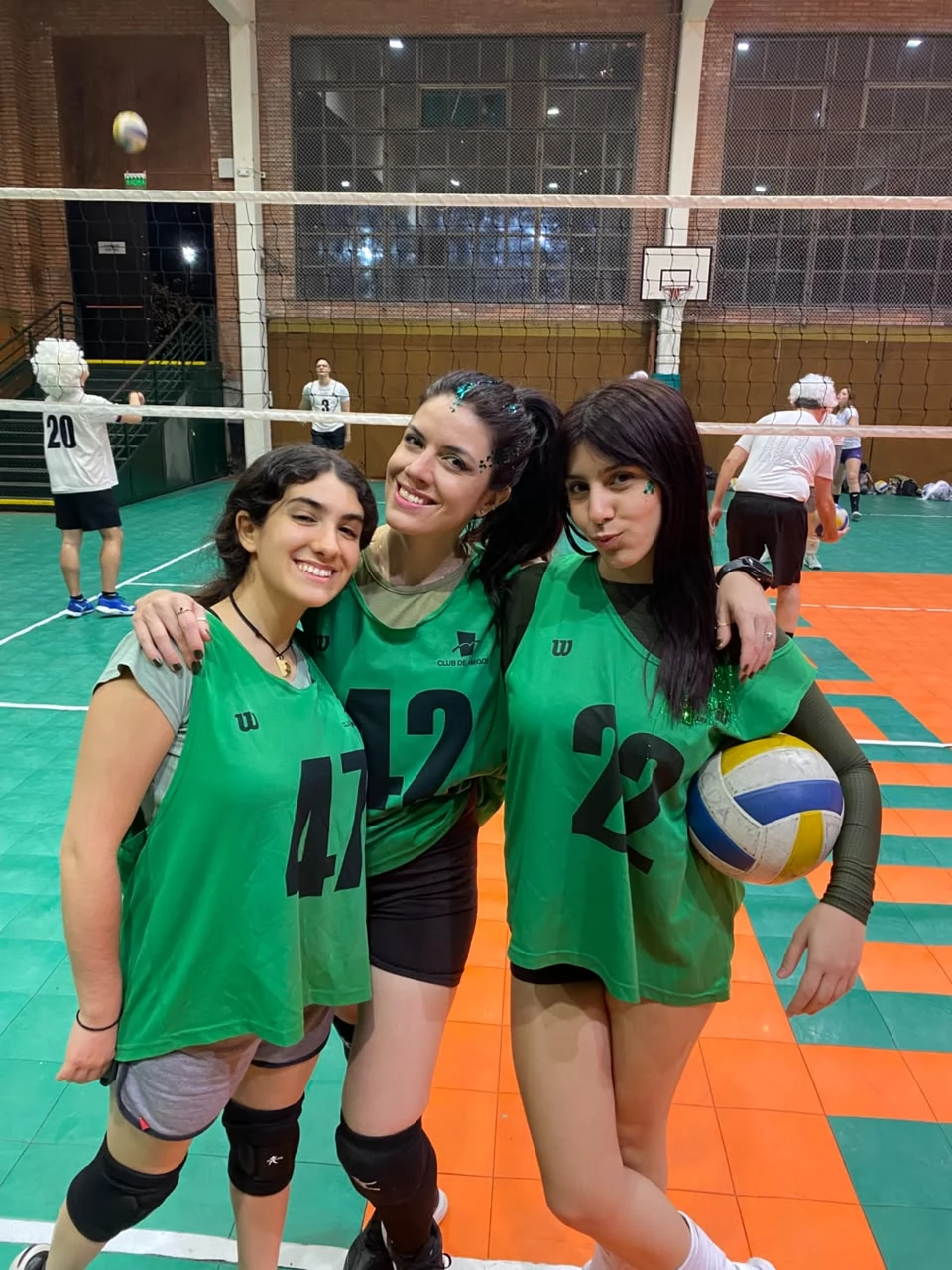 Voley