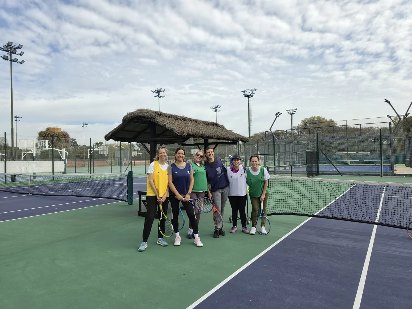 Tenis