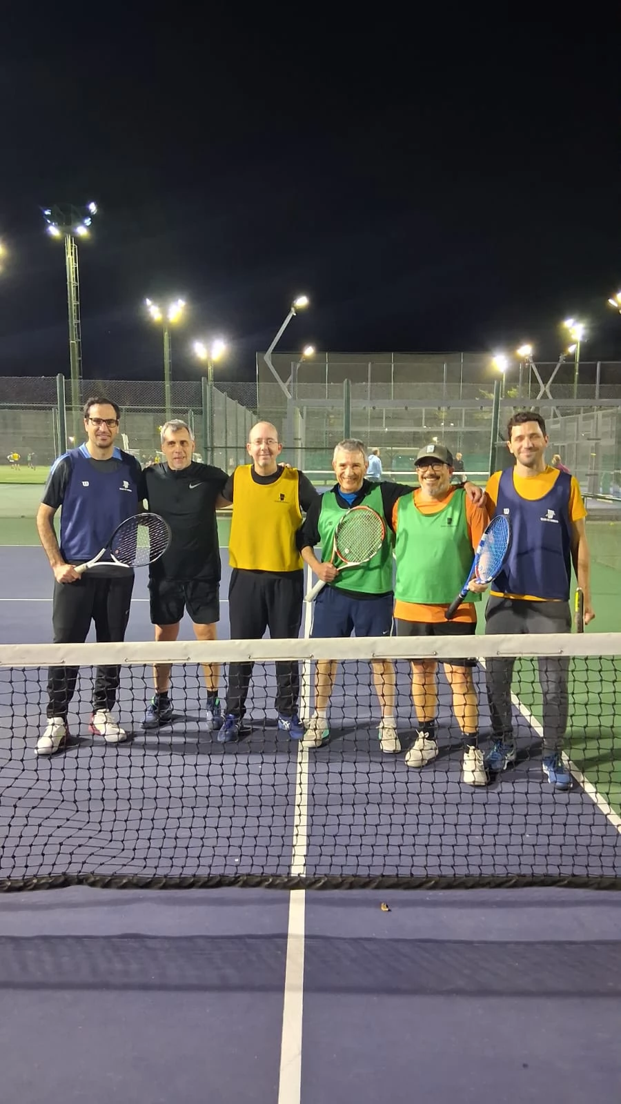 Tenis