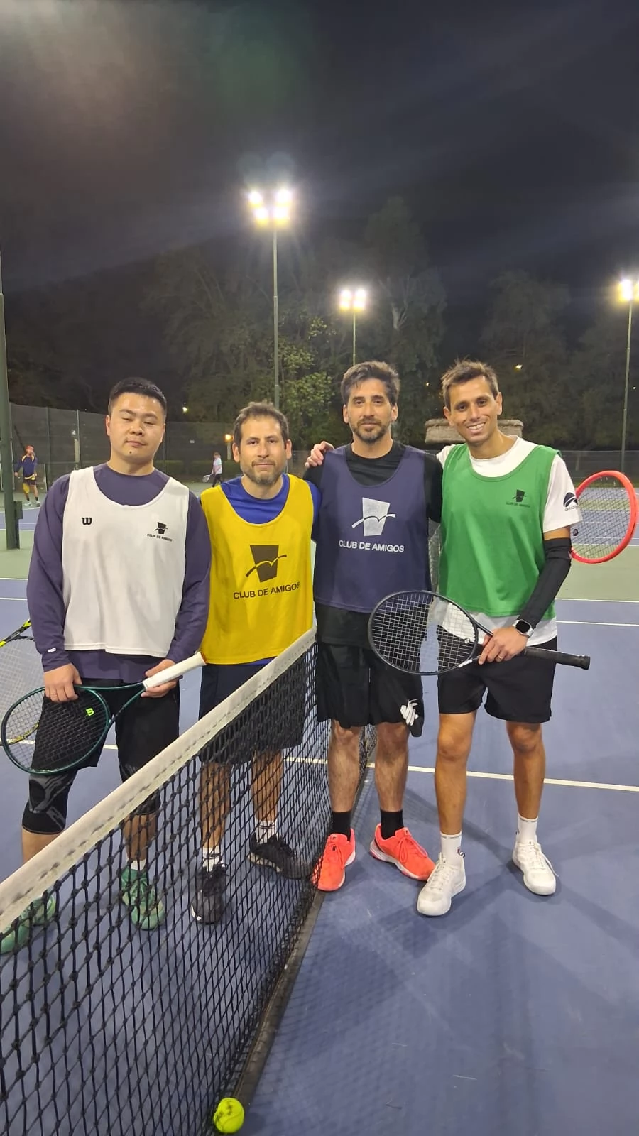 Tenis